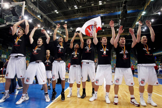 法国队在少 法国队在少